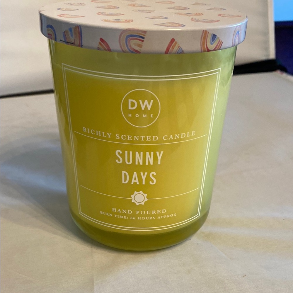 DW Home Sunny Days Scented Candle